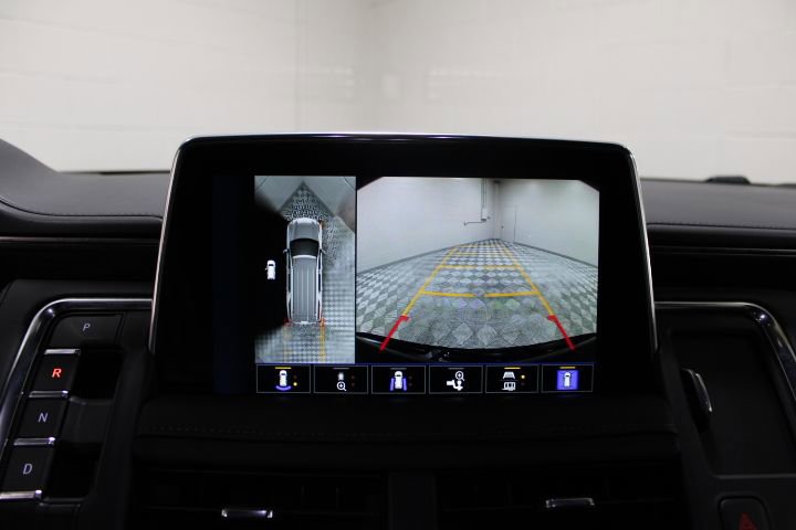 Used 2024 Chevrolet Tahoe Z71 w/ Z71 Off-Road Package AWD/4WD image 4