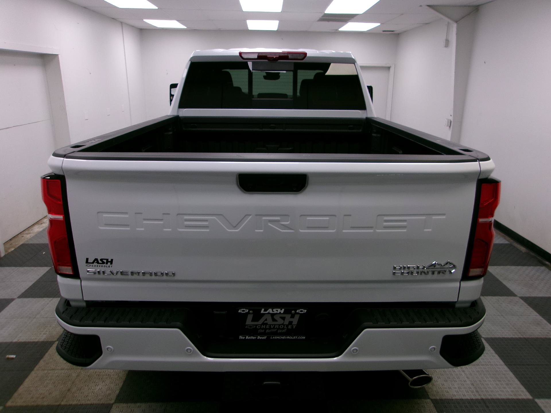 New 2026 Chevrolet Silverado 2500 High Country w/ Technology Package AWD/4WD image 13