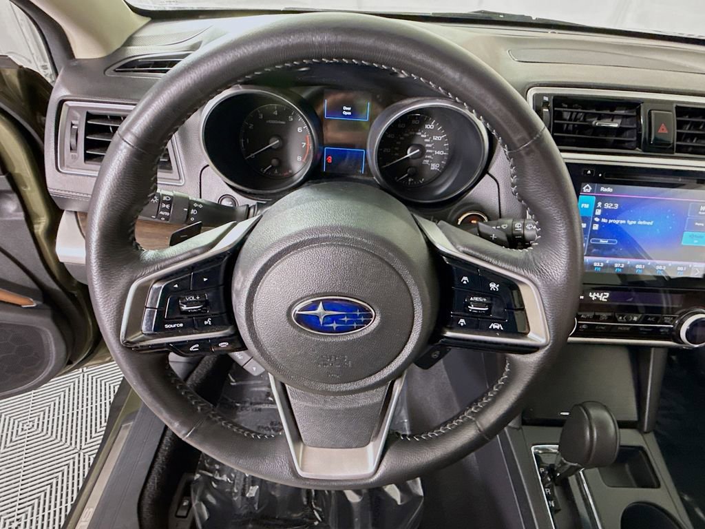 Used 2019 Subaru Outback 3.6R Touring AWD/4WD image 22