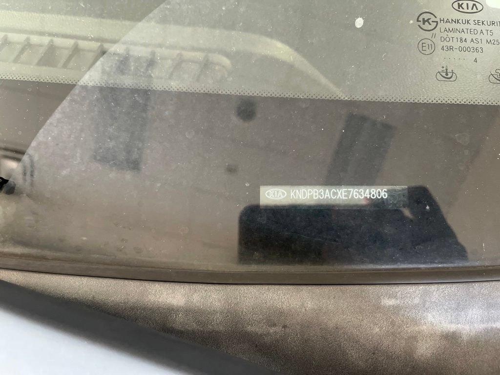 Used 2014 Kia Sportage LX FWD image 2