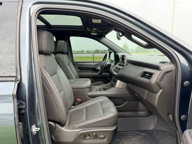 Certified 2021 Chevrolet Tahoe RST w/ Luxury Package AWD/4WD image 11