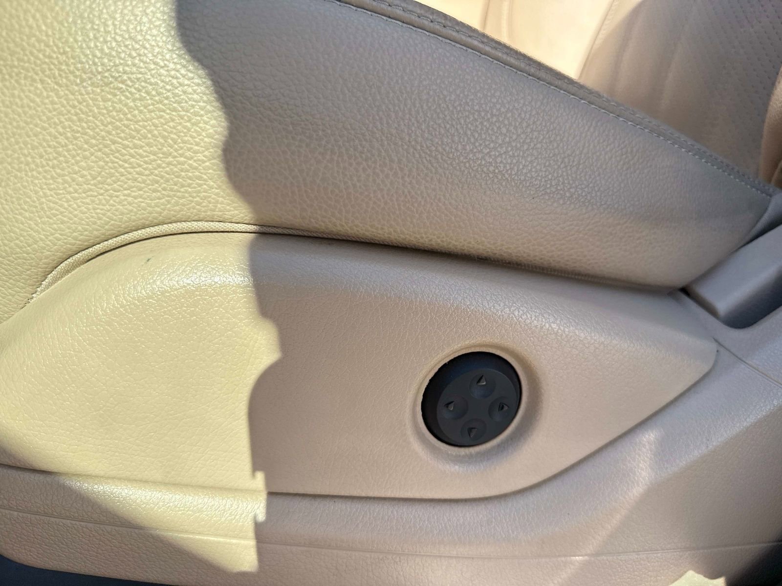 Used 2018 Mercedes-Benz GLE 350 image 21