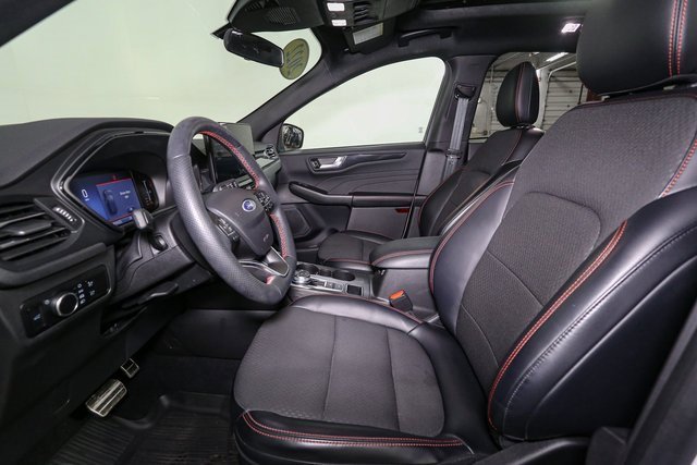 Used 2023 Ford Escape ST-Line w/ Tech Pack #1 image 42