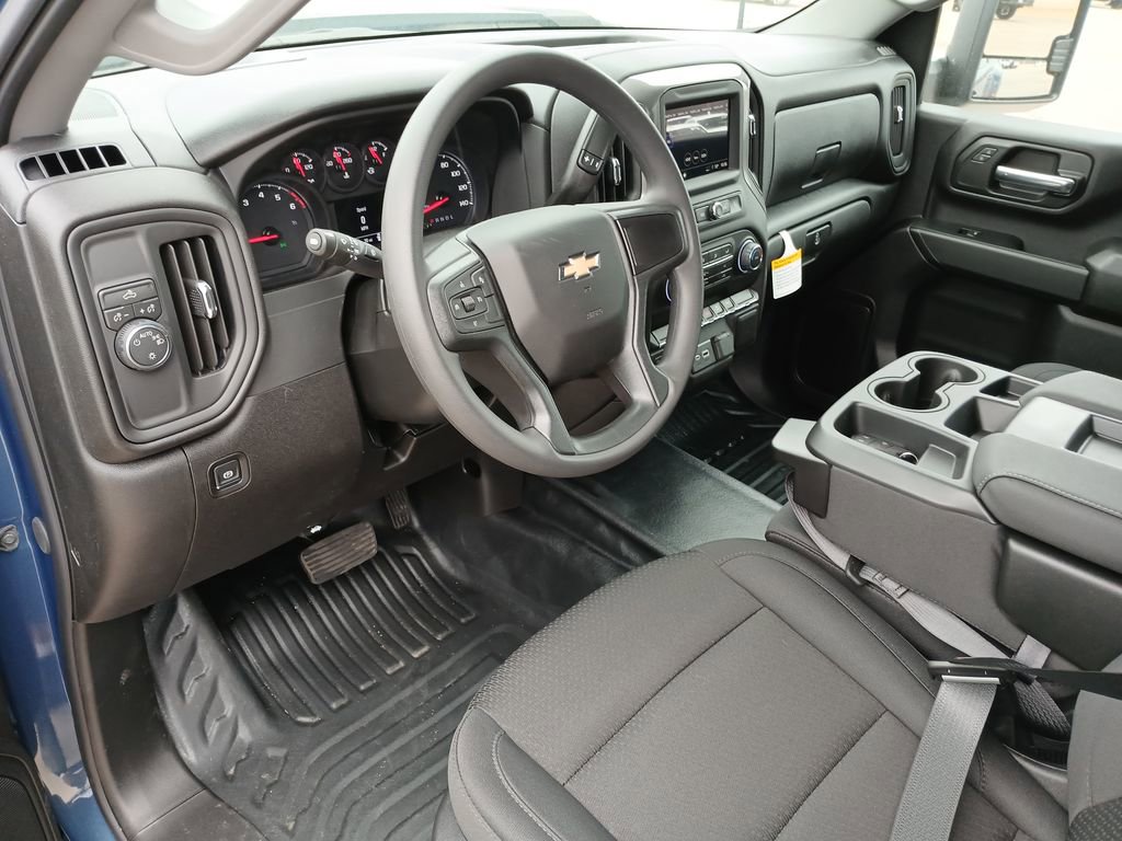 New 2026 Chevrolet Silverado 3500 W/T image 10