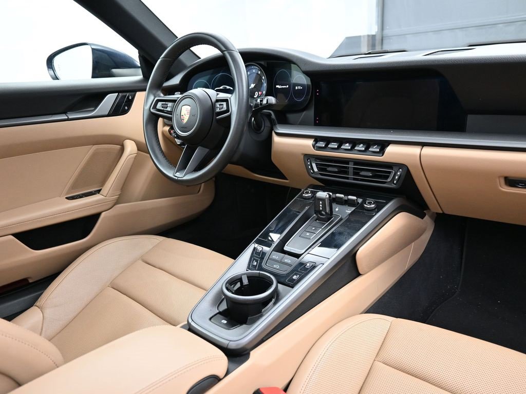 Used 2020 Porsche 911 Carrera S image 24