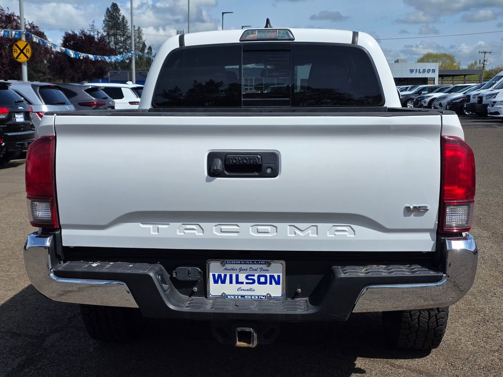 Used 2018 Toyota Tacoma TRD Off-Road image 7