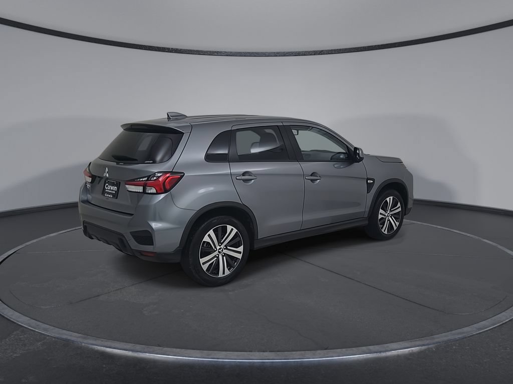 Used 2025 Mitsubishi Outlander Sport ES AWD/4WD image 17