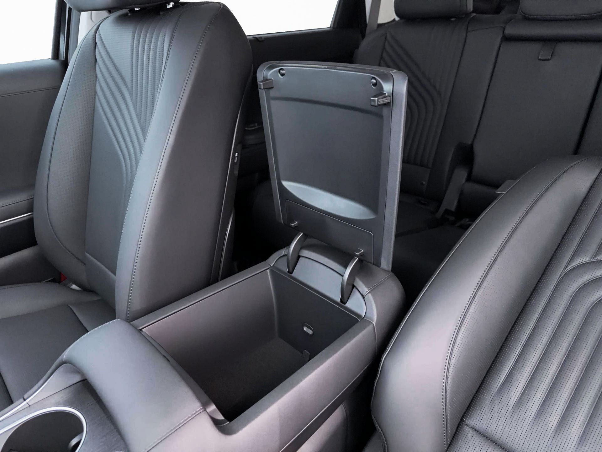New 2026 Hyundai Palisade SEL Premium FWD image 14