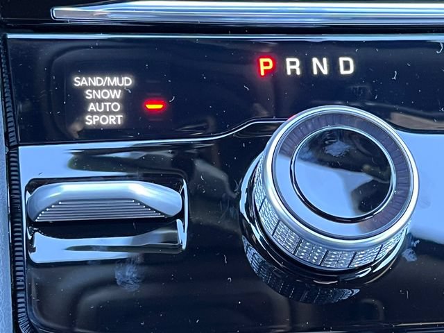 New 2026 Jeep Grand Cherokee L Limited w/ Trailer Tow Package AWD/4WD image 29