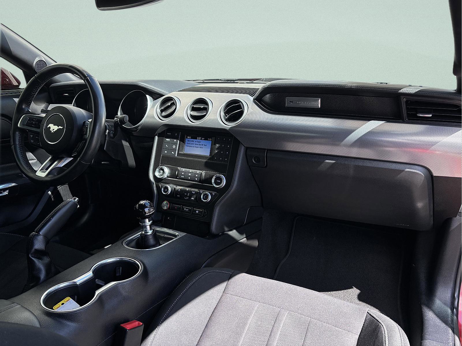 Used 2019 Ford Mustang GT RWD image 27