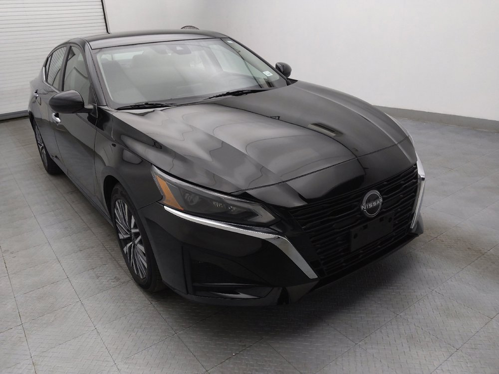 Used 2023 Nissan Altima 2.5 SV image 13