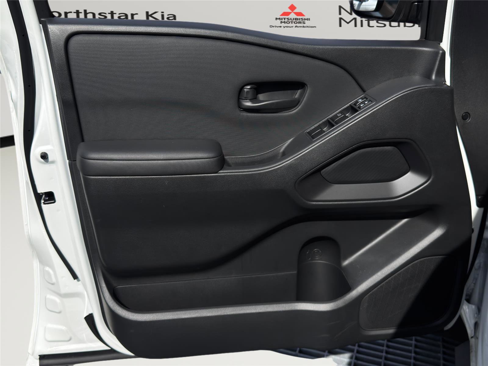 Used 2024 Nissan Frontier S image 24