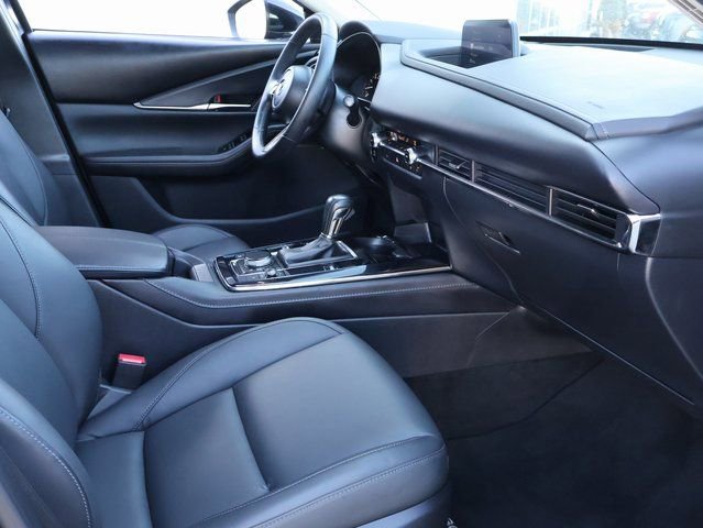 Used 2025 MAZDA CX-30 AWD 2.5 S w/ Preferred Package image 8