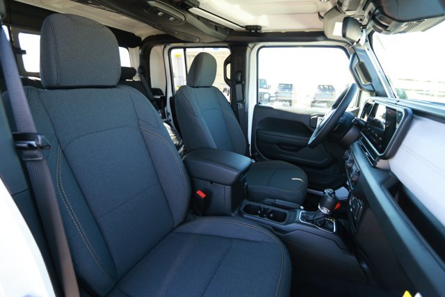 New 2025 Jeep Gladiator Sport image 25