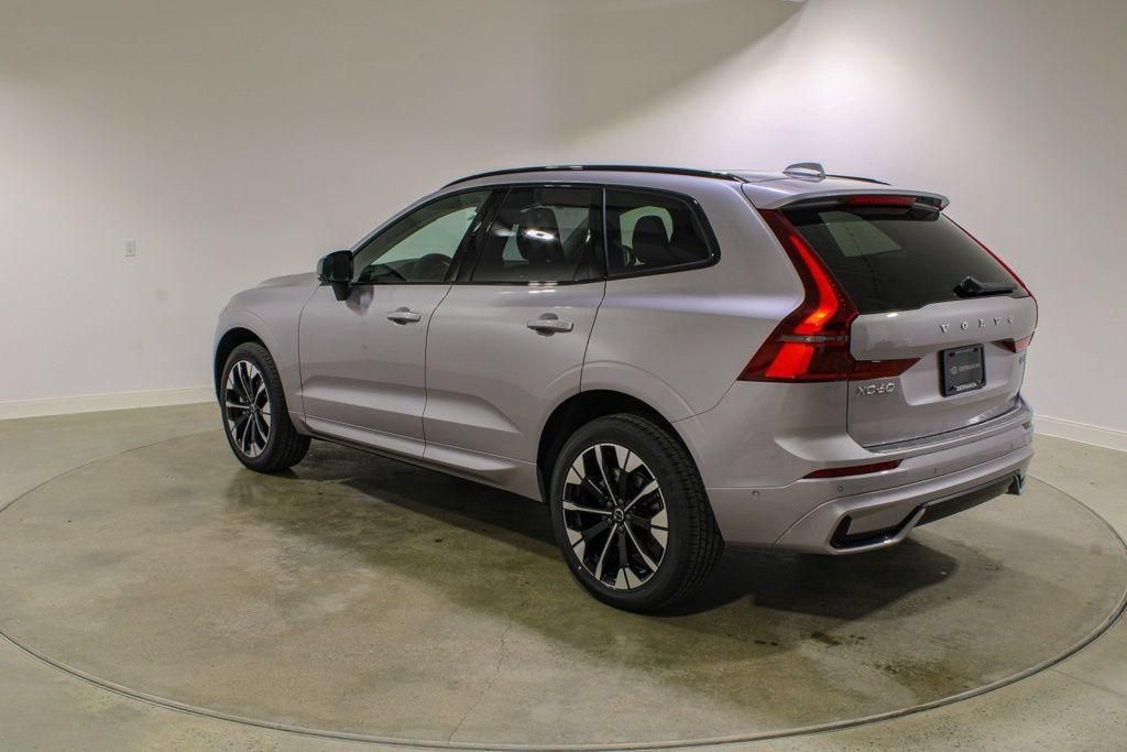New 2026 Volvo XC60 B5 Plus w/ Protection Package Premier AWD/4WD image 3