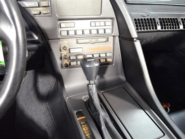 Used 1991 Chevrolet Corvette Convertible image 19