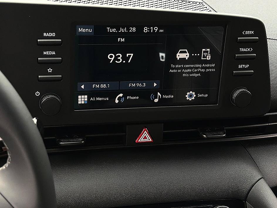 New 2026 Hyundai Elantra SEL Sport FWD image 11