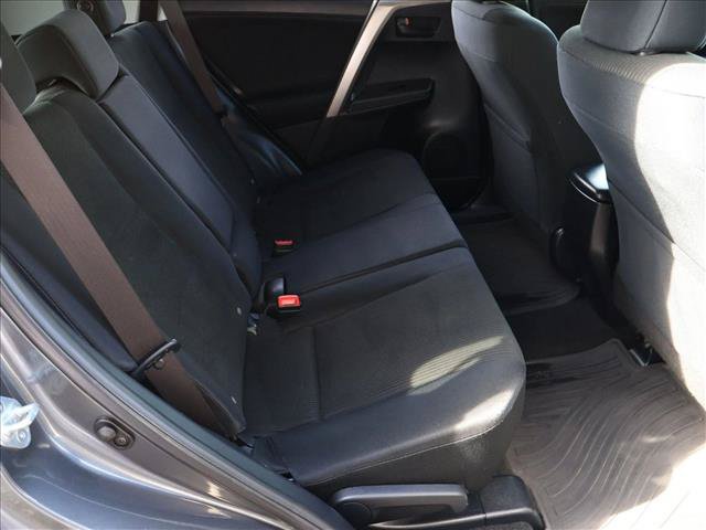Used 2015 Toyota RAV4 LE AWD/4WD image 24