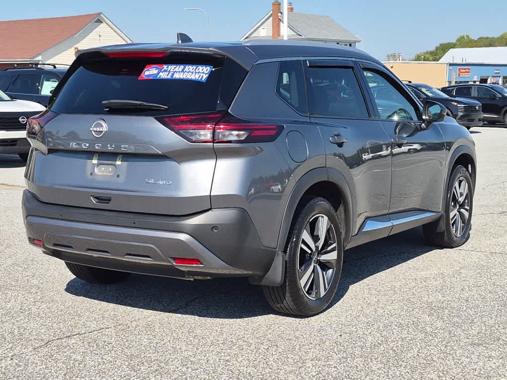 Used 2023 Nissan Rogue SL AWD/4WD image 3