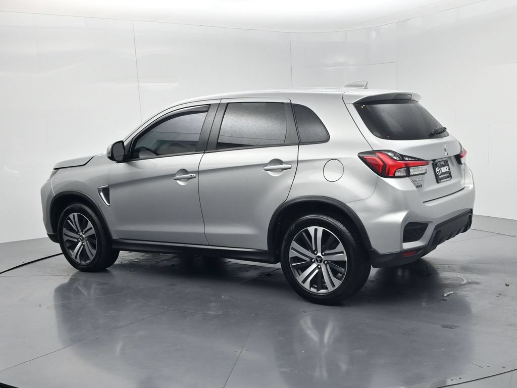 Used 2024 Mitsubishi Outlander Sport SE AWD/4WD image 5