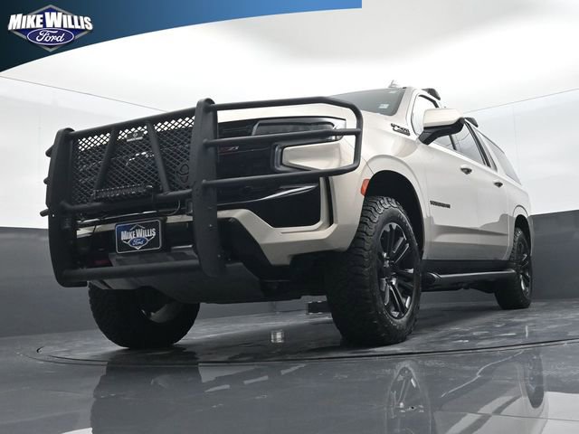 Used 2023 Chevrolet Suburban Z71 image 19