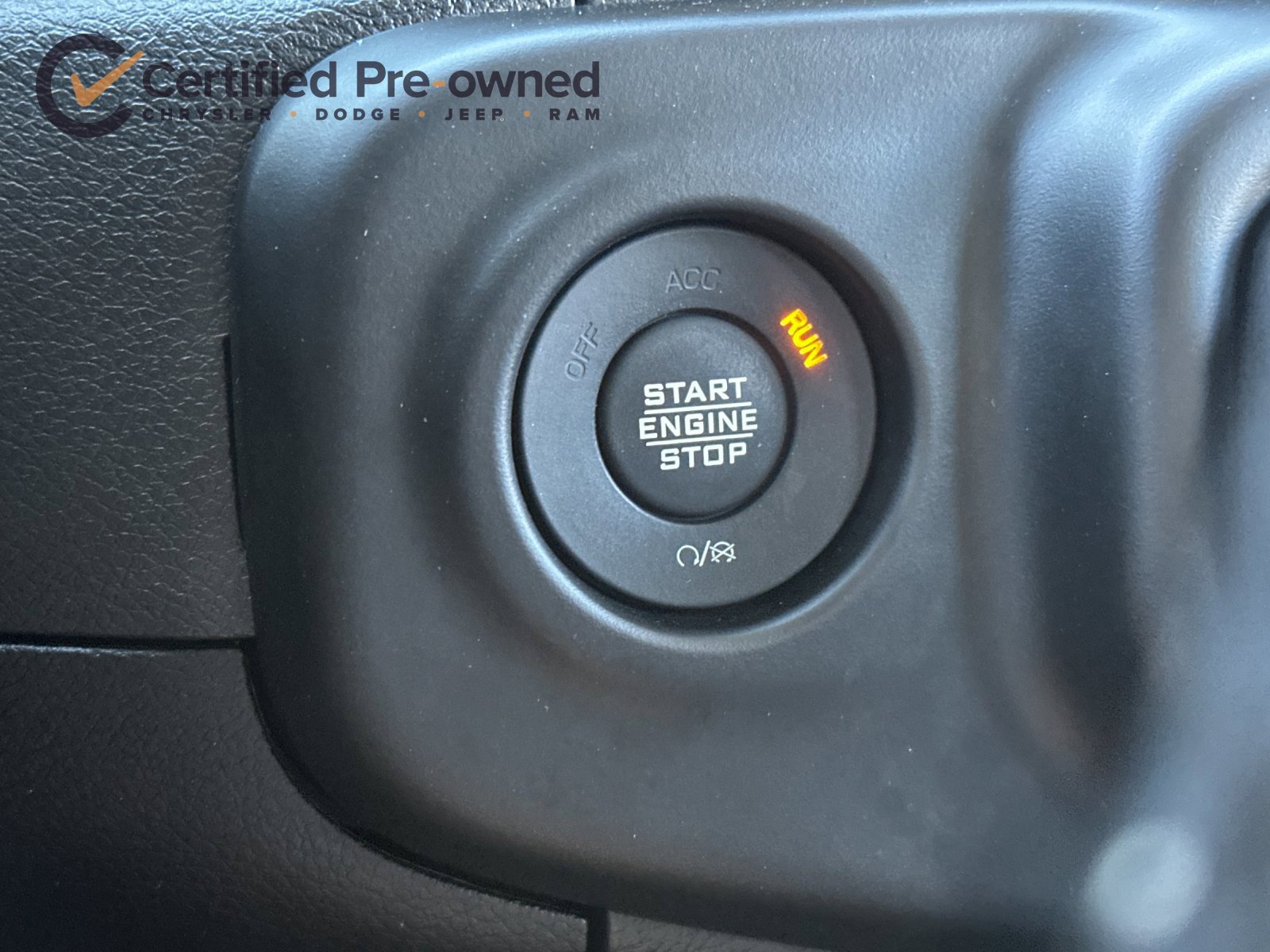 Used 2023 Jeep Wrangler Unlimited w/ Cold Weather Group AWD/4WD image 24