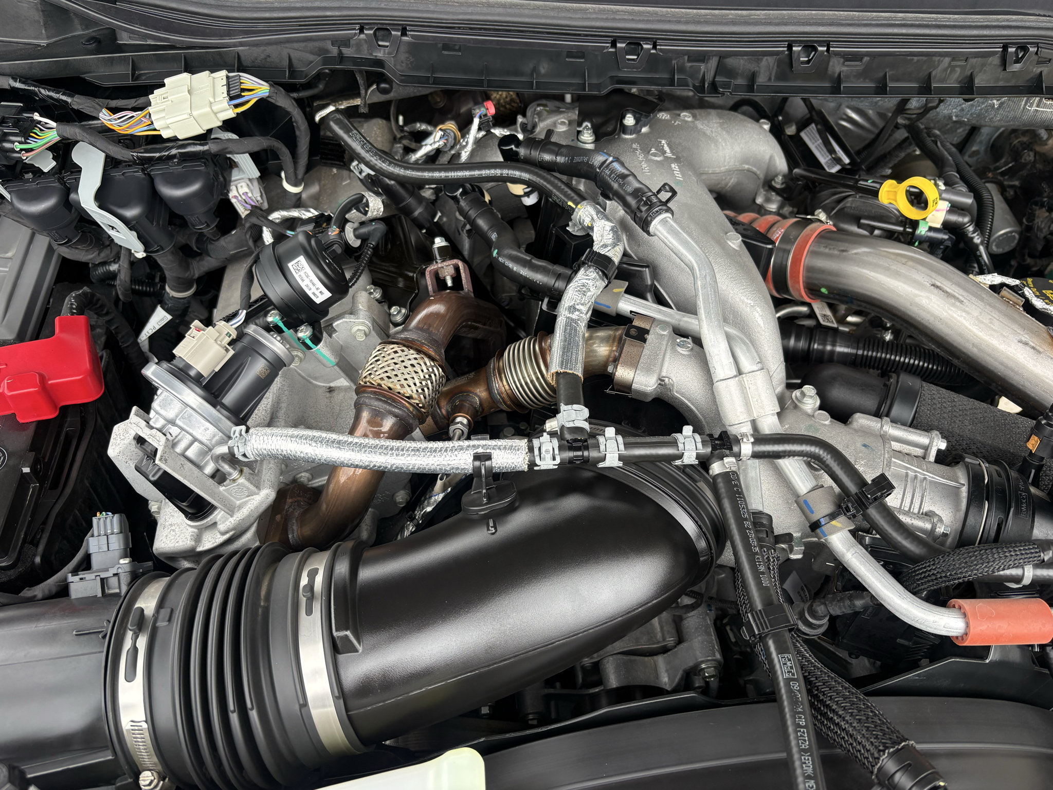 Used 2024 Ford F350 Lariat w/ Lariat Ultimate Package AWD/4WD image 44