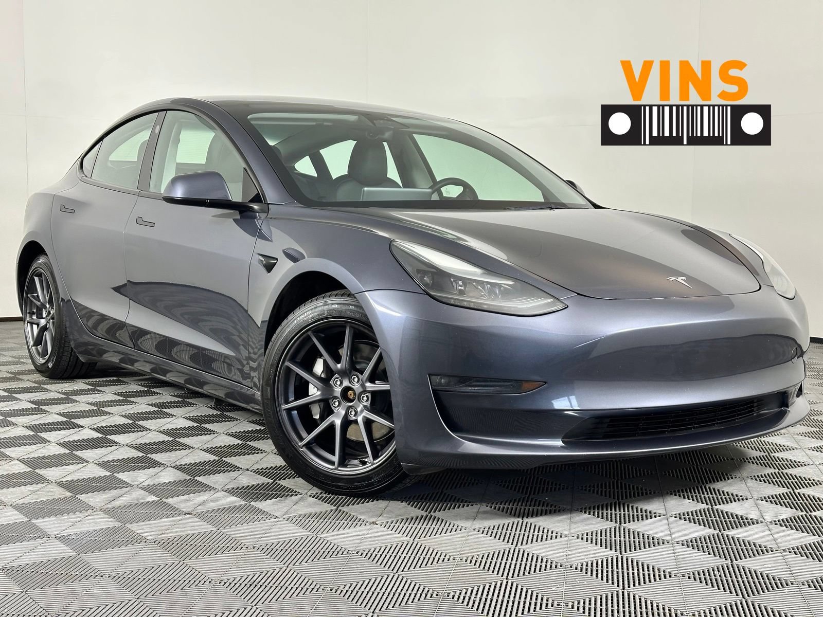 Used 2023 Tesla Model 3 Long Range AWD/4WD video 1