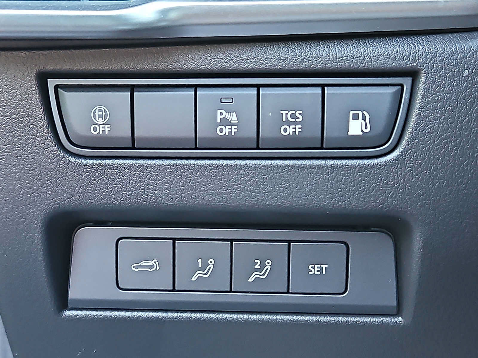 Used 2025 MAZDA CX-90 Plug-In Hybrid w/ Premium Plus AWD/4WD image 30