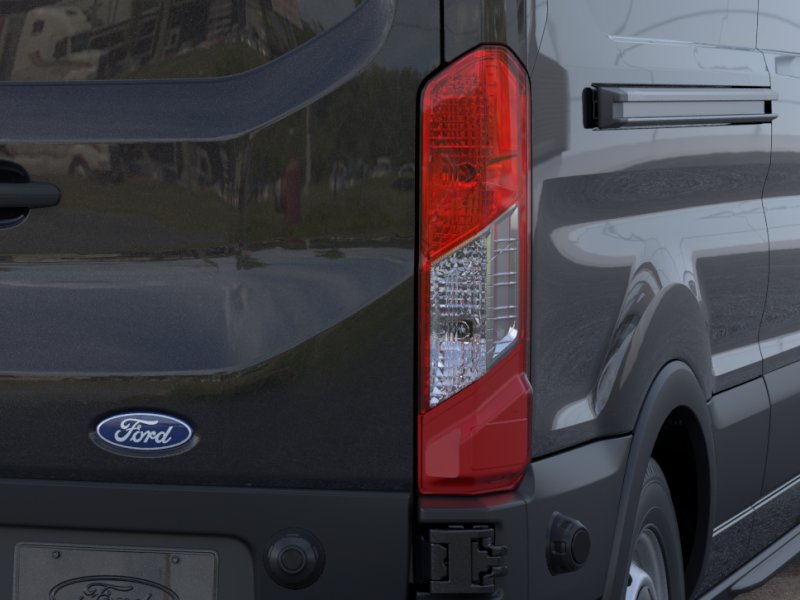 New 2026 Ford Transit 250 148 Medium Roof RWD image 22