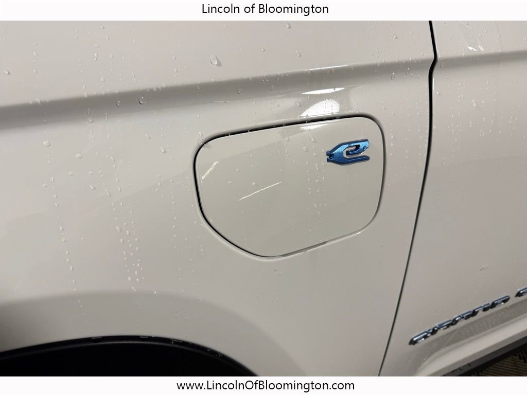 Used 2024 Jeep Grand Cherokee Limited 4xe image 14