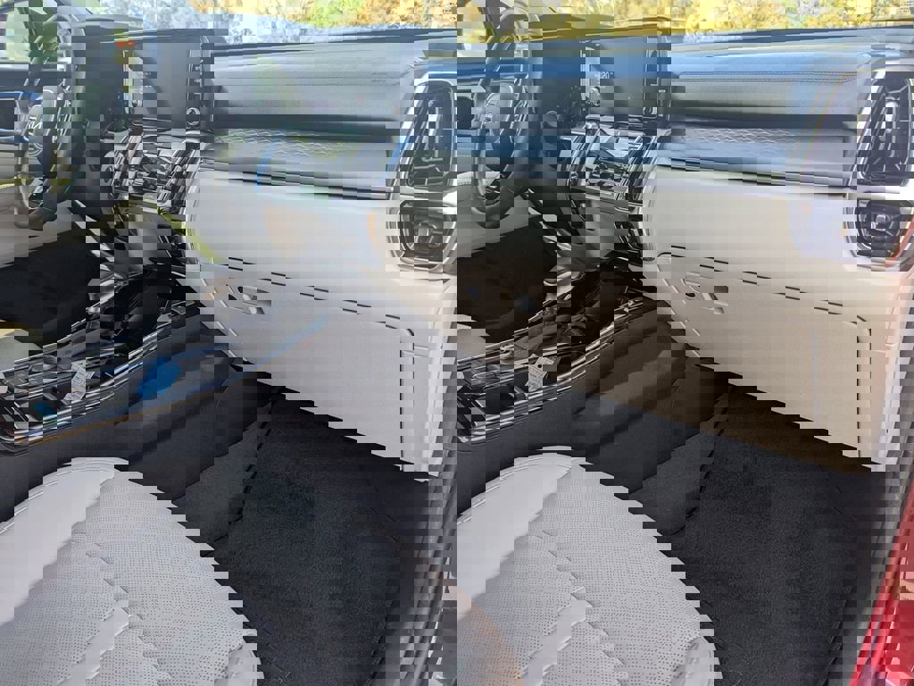 Used 2023 Kia Sorento SX image 10