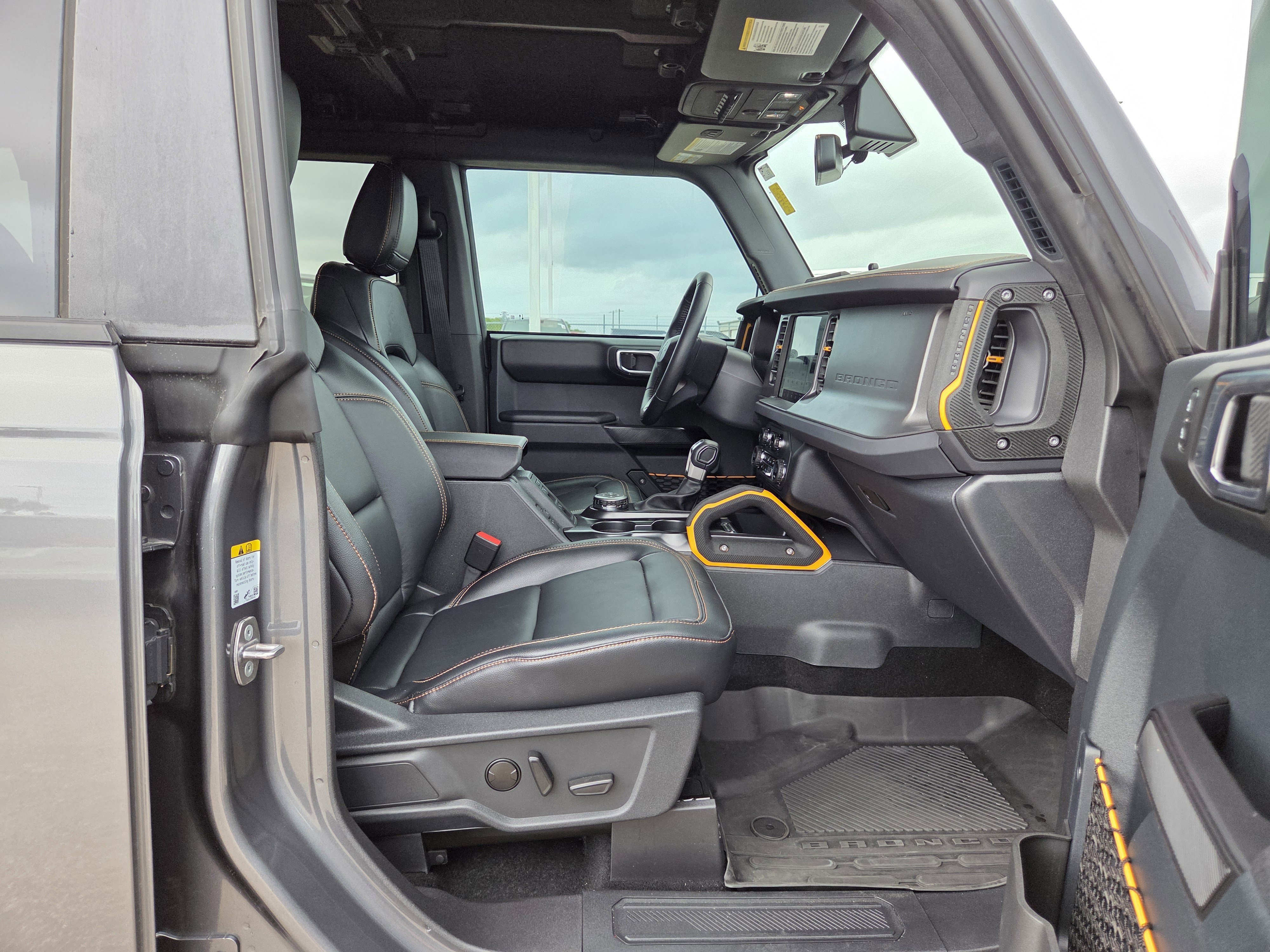 Used 2024 Ford Bronco Badlands AWD/4WD image 19
