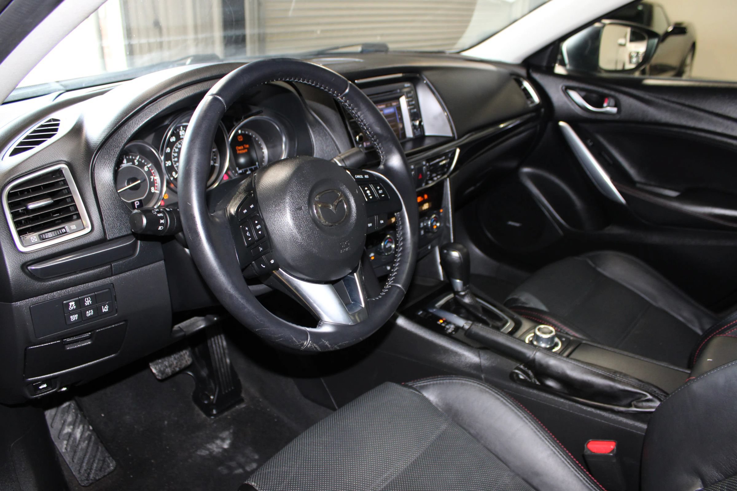 Used 2014 MAZDA MAZDA6 Grand Touring w/ GT Technology Package FWD image 22