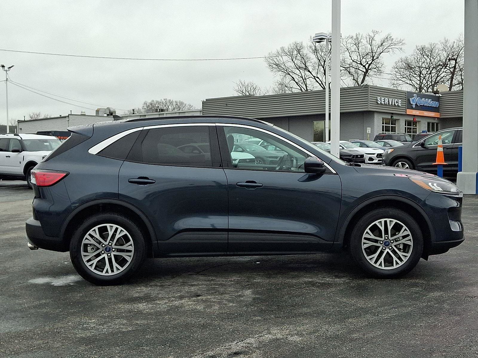 Certified 2022 Ford Escape SEL image 7