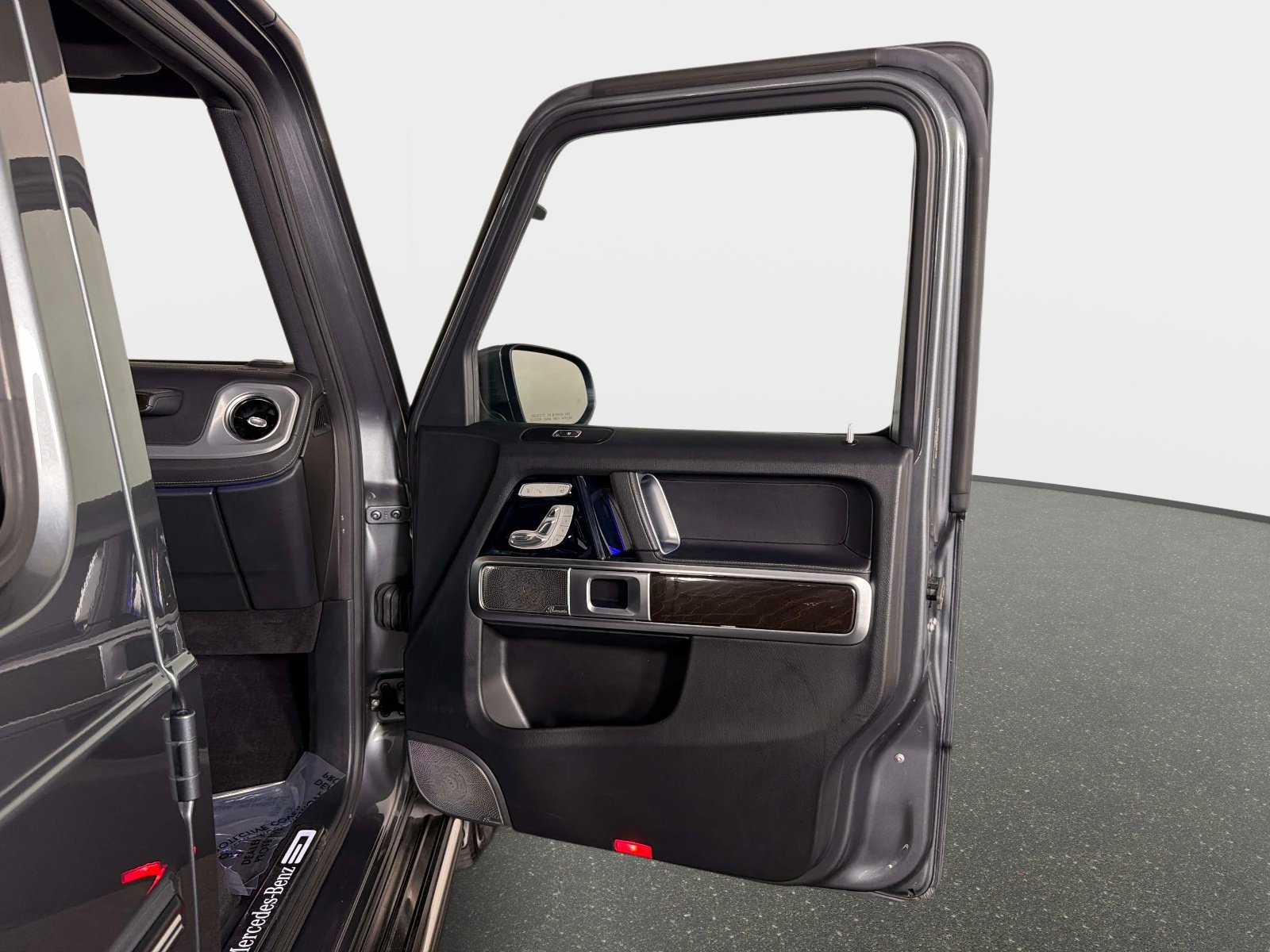 Used 2021 Mercedes-Benz G 550 image 23