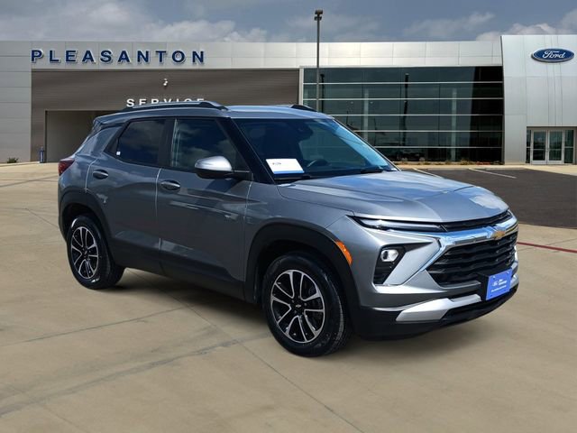 Used 2024 Chevrolet TrailBlazer LT FWD image 7