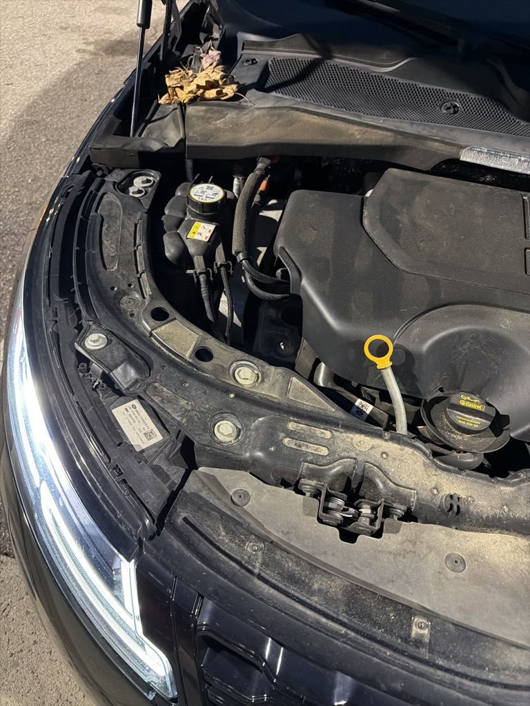 Used 2022 Land Rover Range Rover Evoque SE image 27