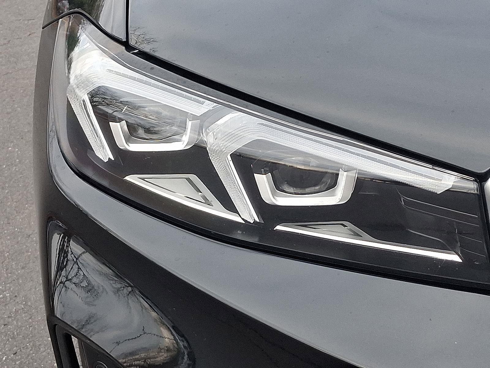 Used 2025 BMW 330i xDrive Sedan image 9