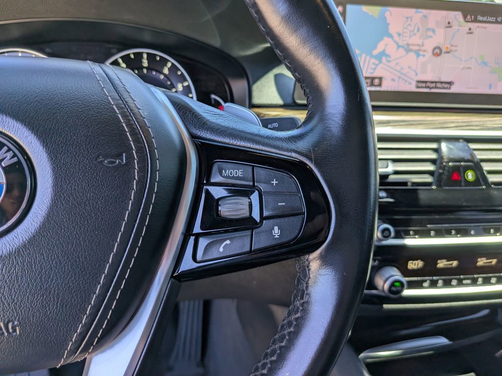 Used 2019 BMW 530i w/ Premium Package RWD image 31