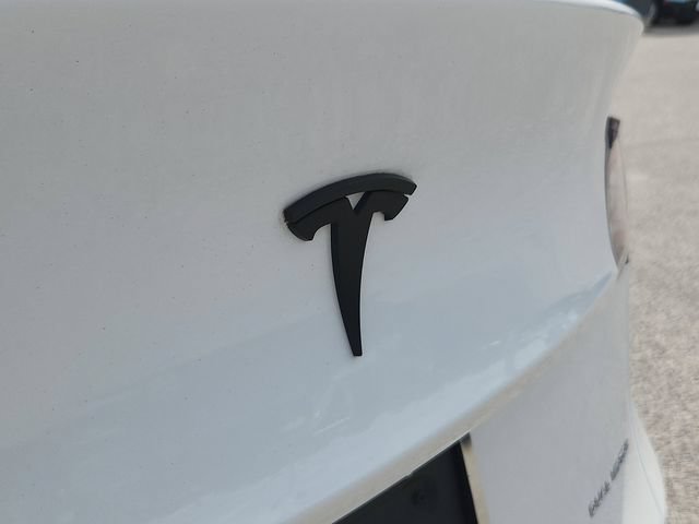 Used 2023 Tesla Model Y Long Range AWD/4WD image 24