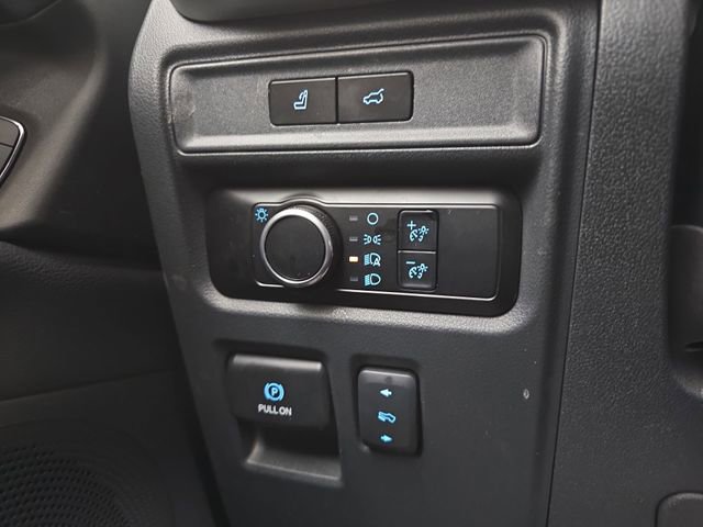 Used 2024 Ford Expedition XLT image 39