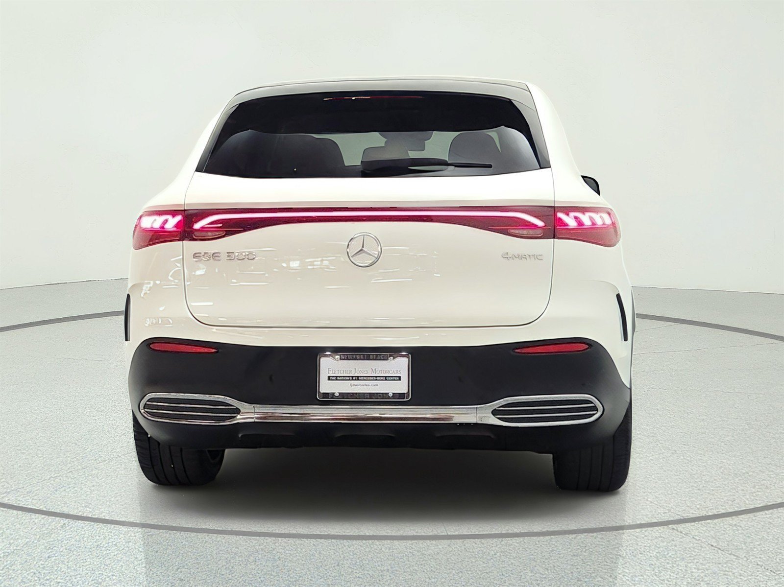 Used 2023 Mercedes-Benz EQE 500 4MATIC SUV image 6