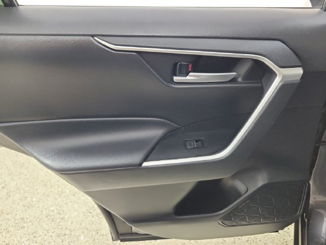 Used 2023 Toyota RAV4 XLE Premium AWD/4WD image 14
