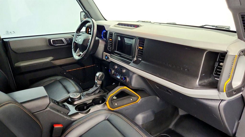 Used 2022 Ford Bronco Badlands w/ Sasquatch Package AWD/4WD image 25