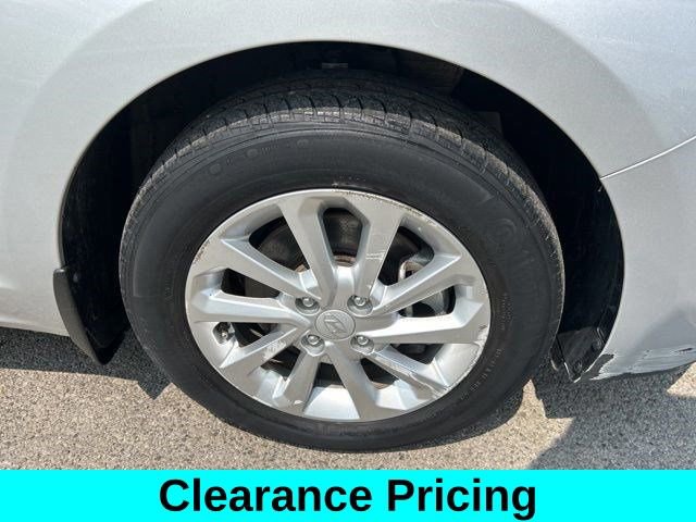 Used 2021 Hyundai Accent SEL image 42