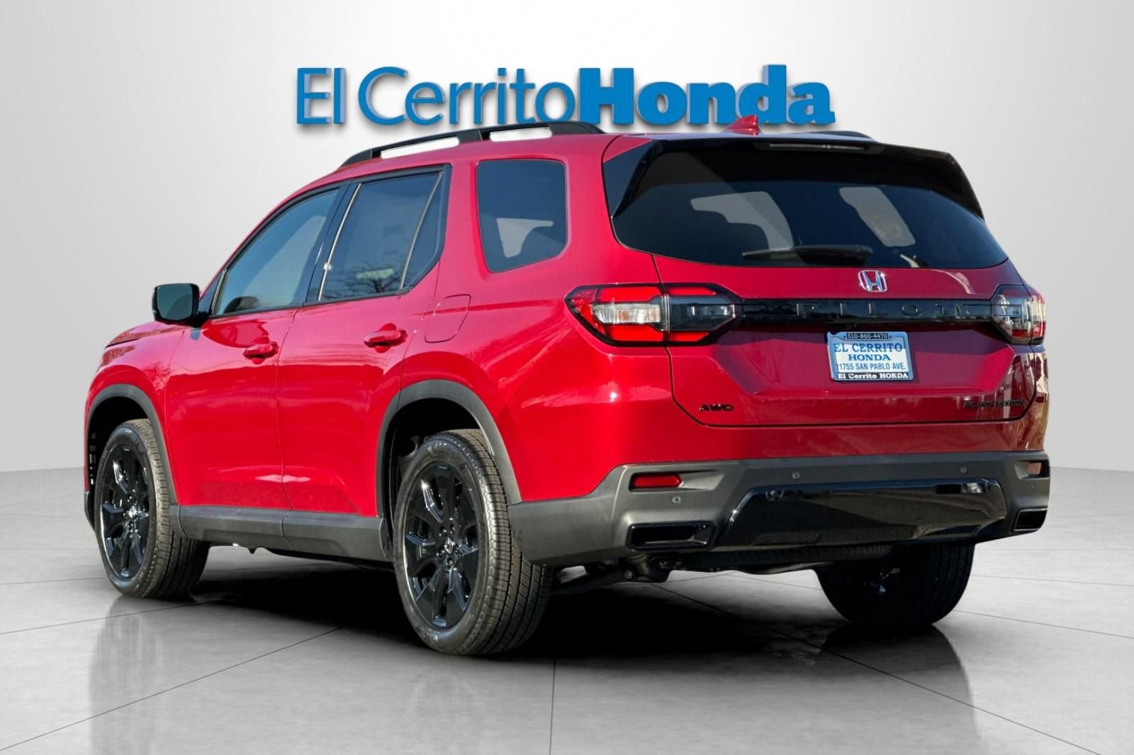 New 2026 Honda Pilot Black Edition image 5