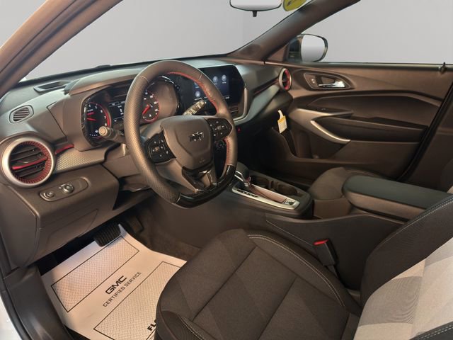 New 2026 Chevrolet Trax RS image 9