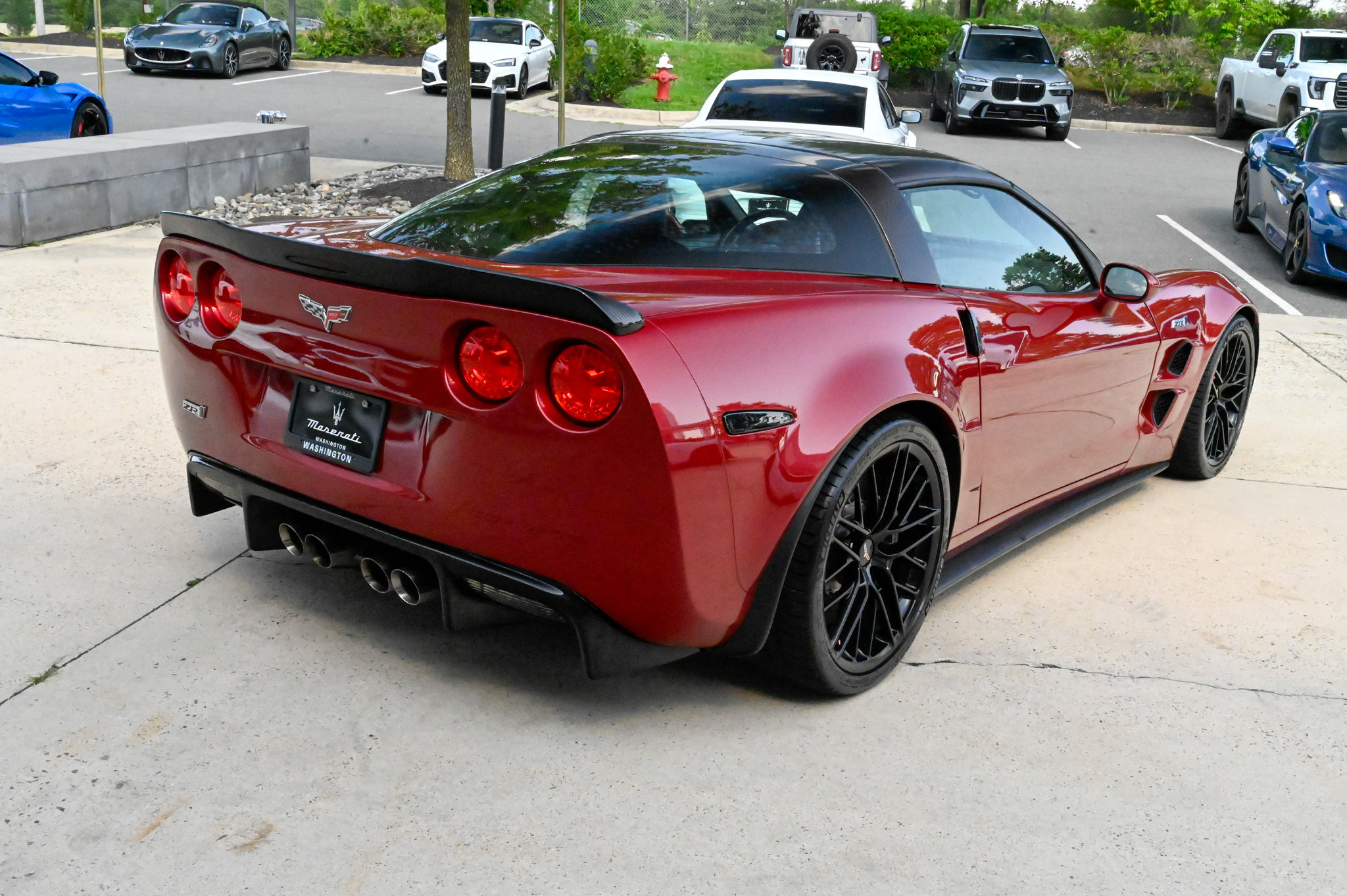 Used 2013 Chevrolet Corvette ZR1 w/ 3ZR Preferred Equipment Group RWD image 5