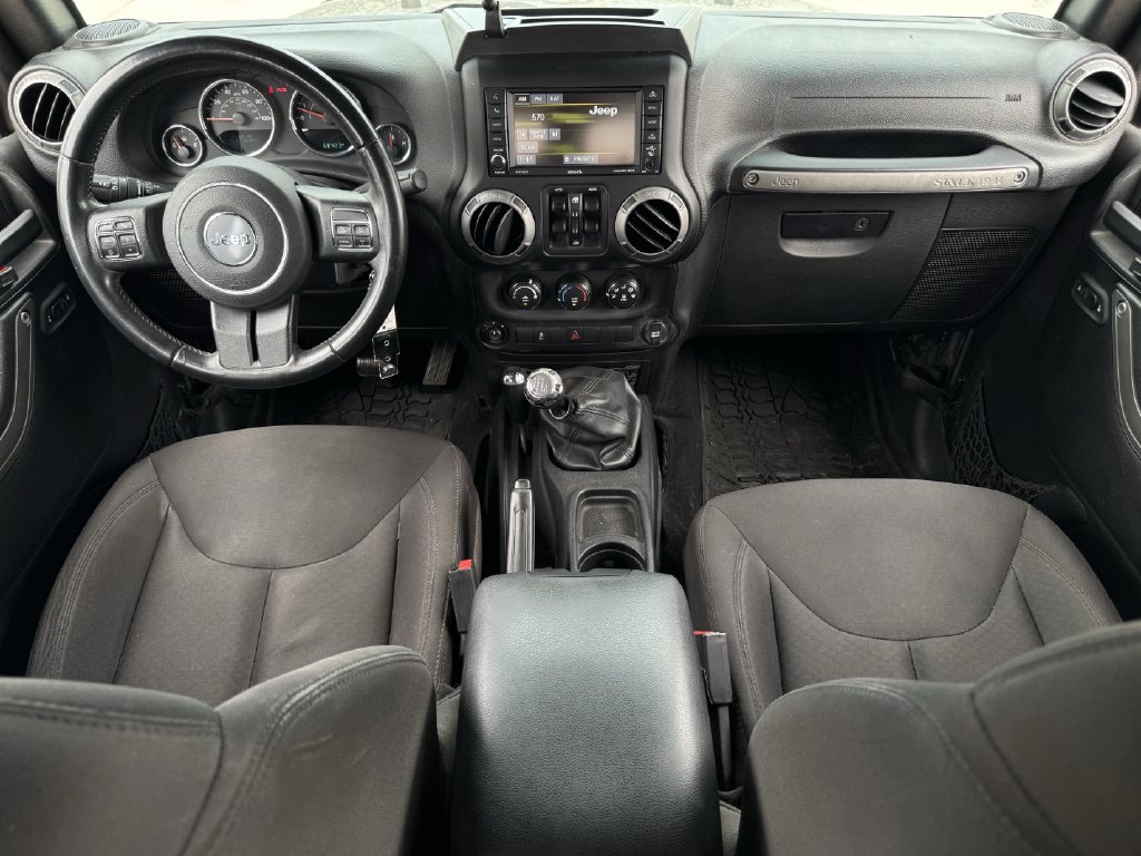 Used 2017 Jeep Wrangler Unlimited Sport w/ Quick Order Package 23S AWD/4WD image 10